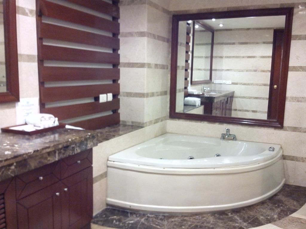 The Ocean Pearl Retreat Ξενοδοχείο Νέο Δελχί Δωμάτιο φωτογραφία